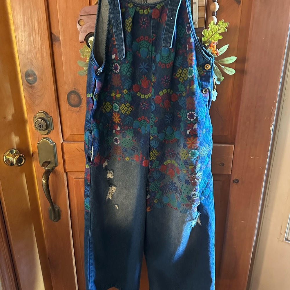 Medium painted slouchy fit denim overalls by Yesno
